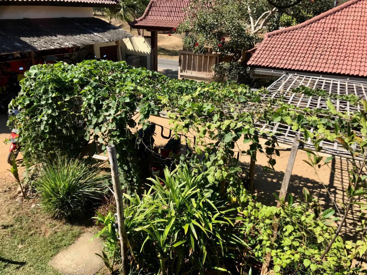 Ferienwohnung Harry'S Ocean House Pacitan Exterior foto