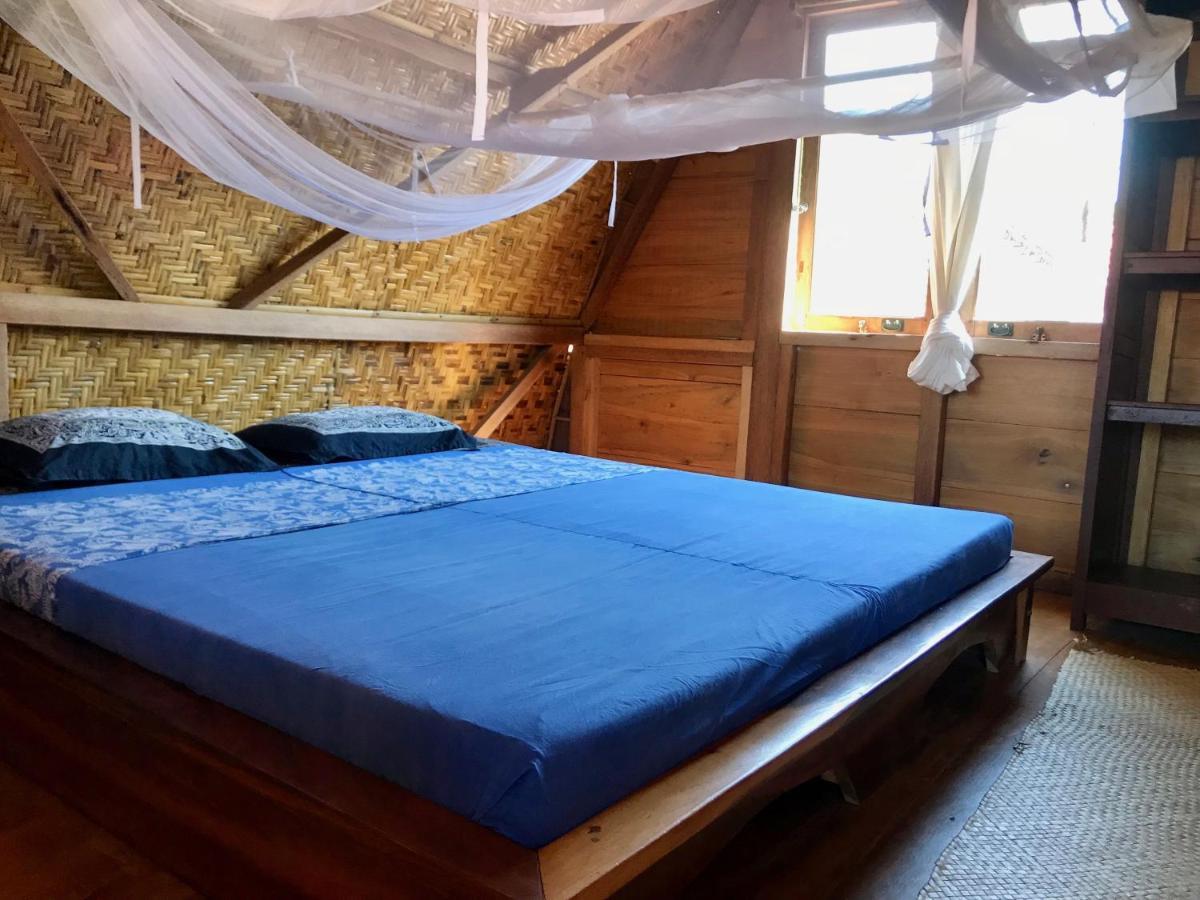 Ferienwohnung Harry'S Ocean House Pacitan Exterior foto