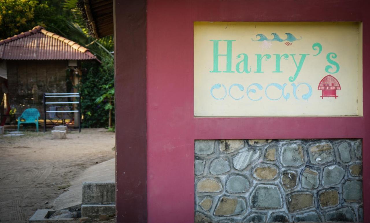 Ferienwohnung Harry'S Ocean House Pacitan Exterior foto
