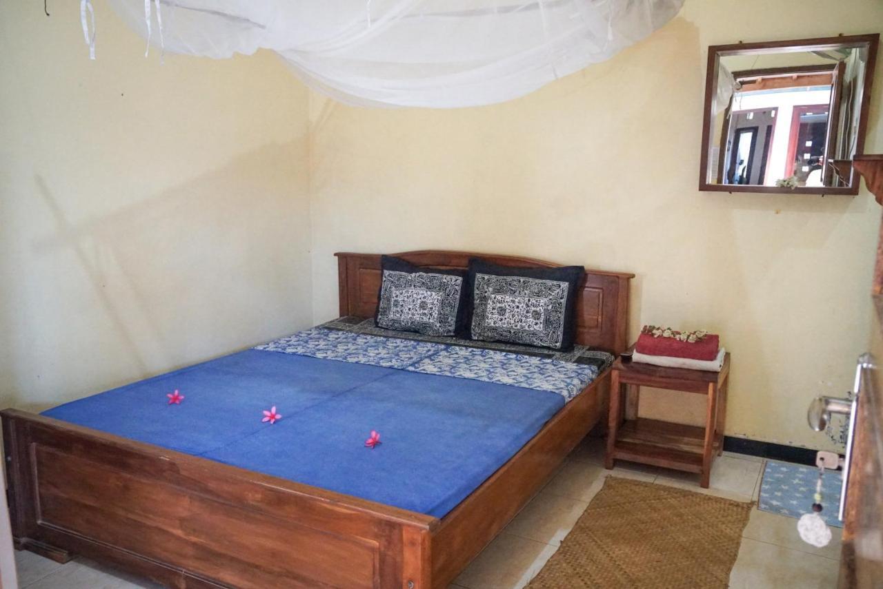 Ferienwohnung Harry'S Ocean House Pacitan Exterior foto