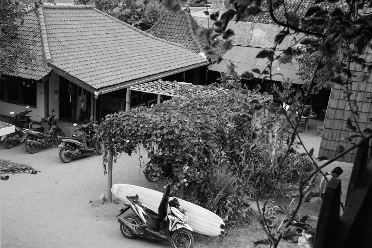 Ferienwohnung Harry'S Ocean House Pacitan Exterior foto
